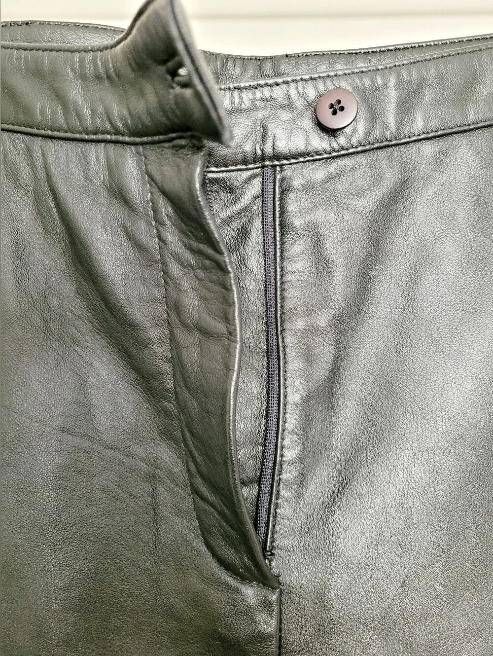 Outer Edge 100% Real Lamb Leather Moto/Biker Black Pants Straight Leg Medium